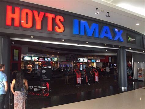 dymocks carousel cannington.